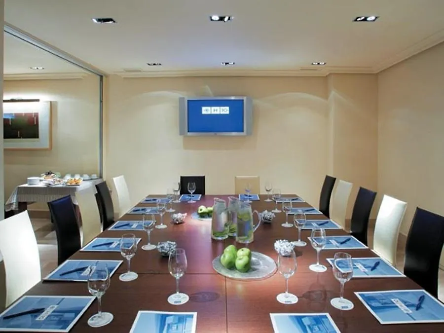 Boutique Hotel H10 Montcada Barcelona 4*,